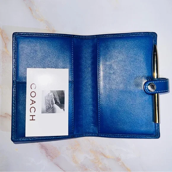 VINTAGE COACH Agenda Day Planner Cover - Picture 2 of 4